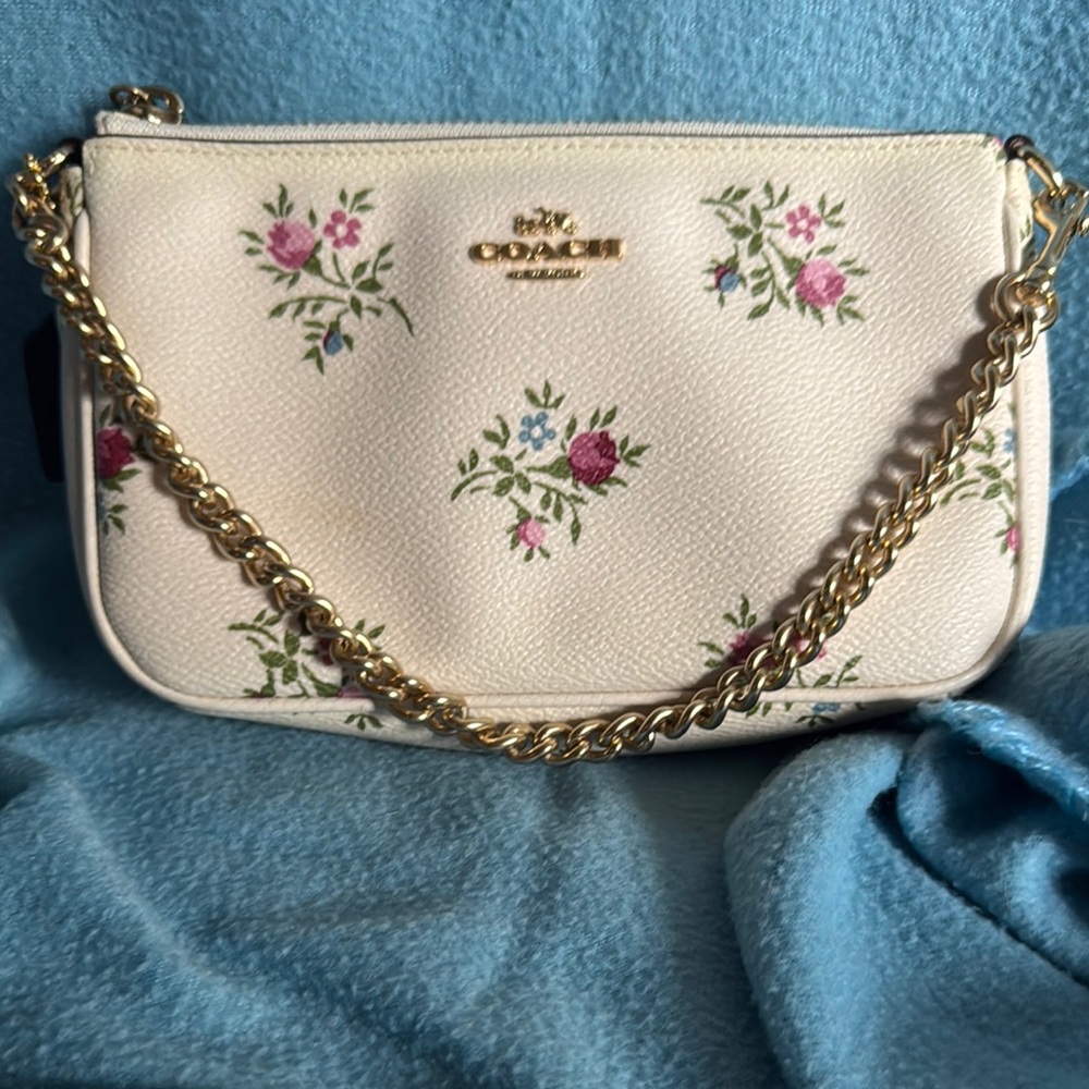 Coach White Floral Chain Wristlet